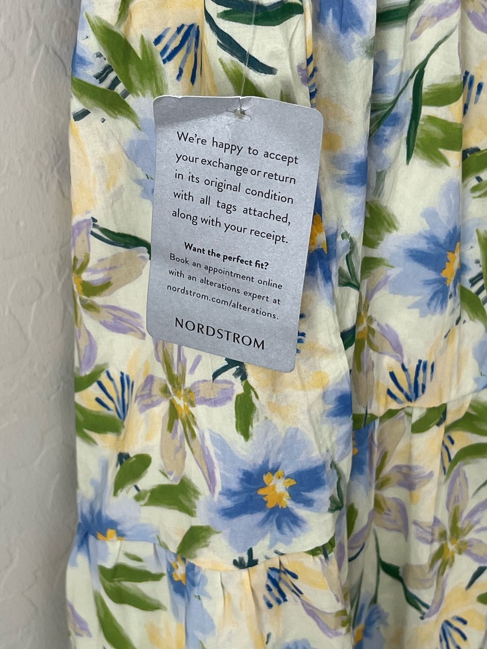 ASTR the label floral Tie Strap Tiered Maxi Dress NEW large - Picture 11 of 14